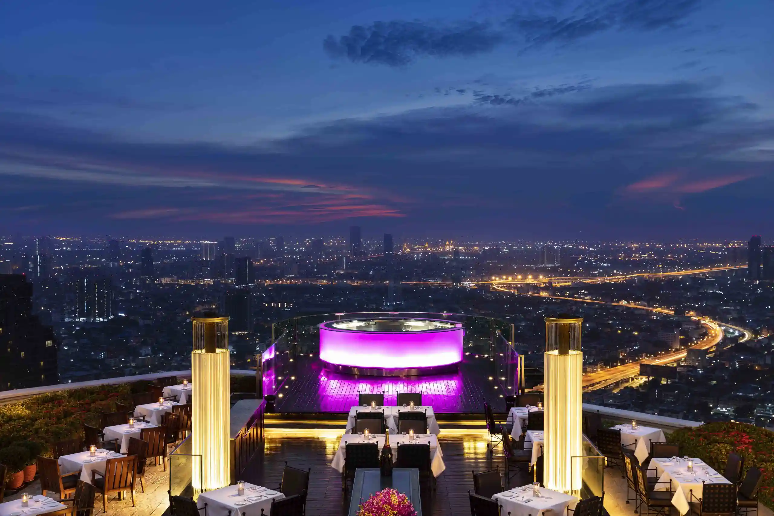 Best Bars on Sukhumvit Bangkok 2026